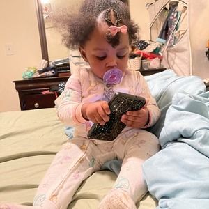 Meet your Posher, Finda